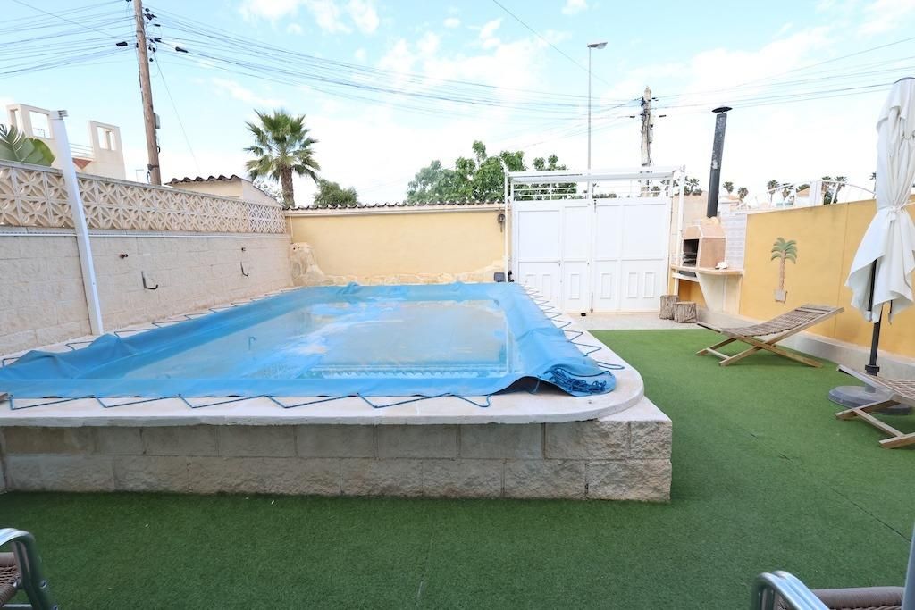 3-Bedroom House in Torretas, Torrevieja - Image 4