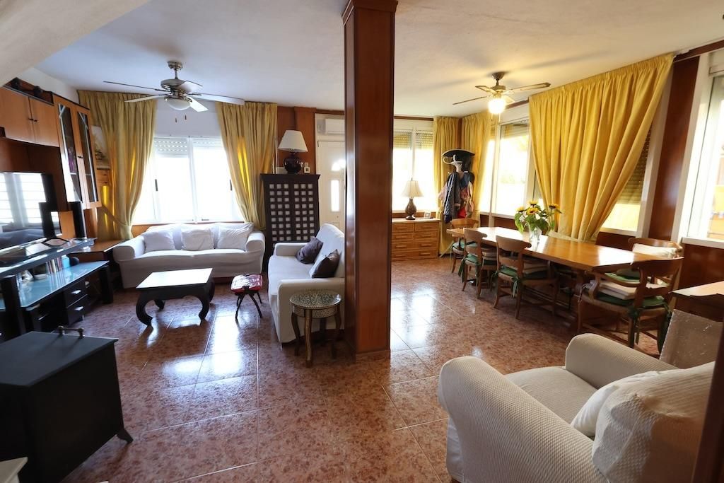 3-Bedroom House in Torretas, Torrevieja - Image 7