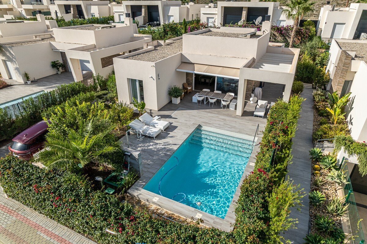 2-Bedroom Villa in Algorfa - Image 6