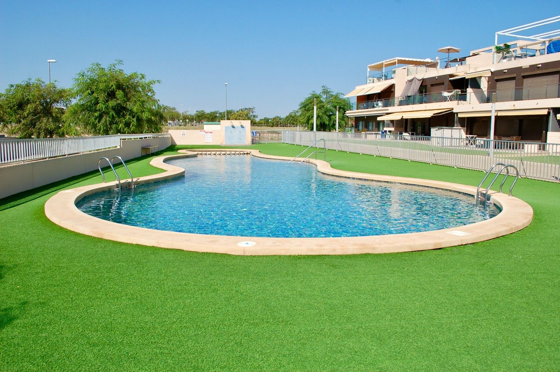 2-Bedroom Bungalow in Pueblo Latino, Pilar de la Horadada - Image 21