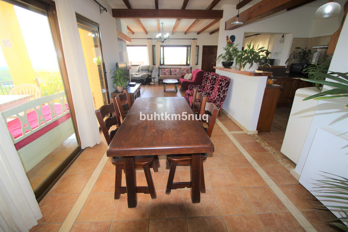 4-Bedroom Detached House in  Altea | Sunny Casas - Costa ... - Image 19