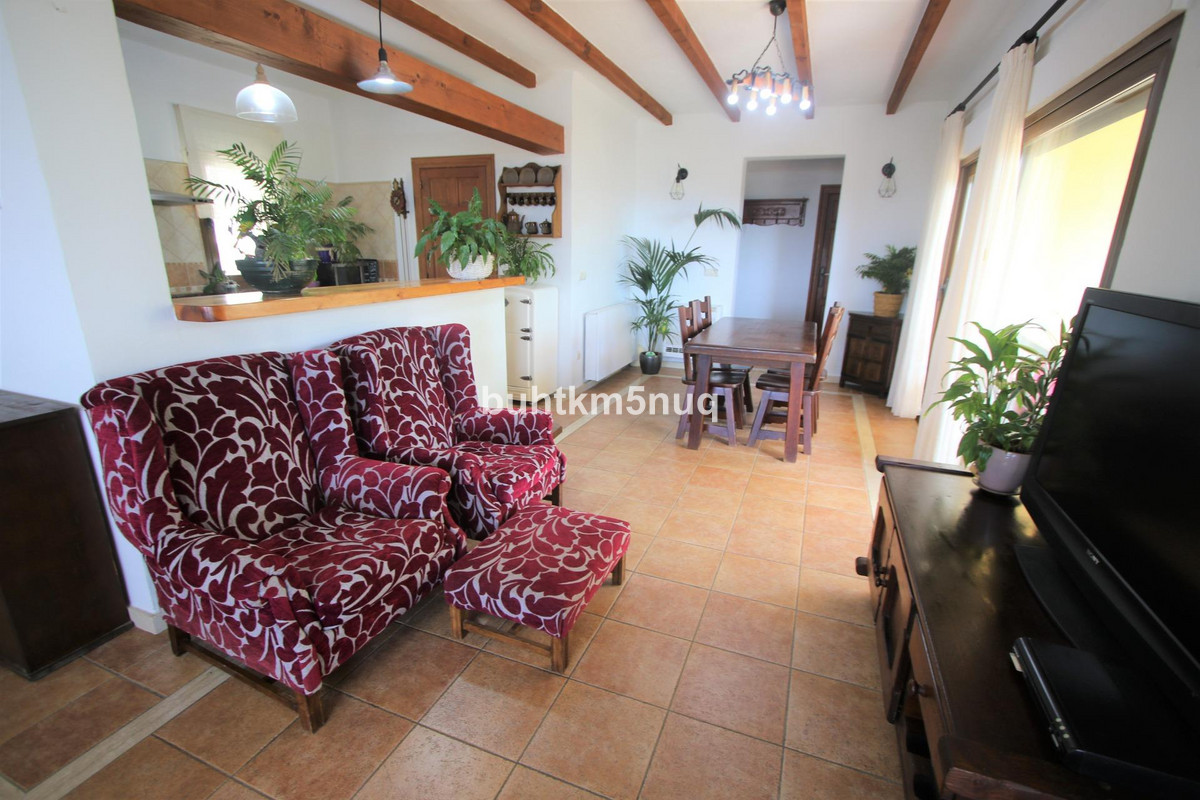 4-Bedroom Detached House in  Altea | Sunny Casas - Costa ... - Image 20