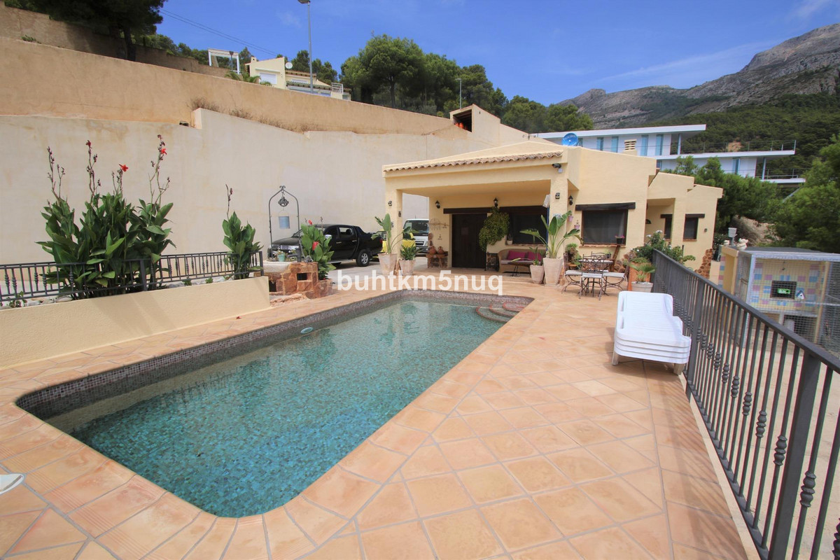 4-Bedroom Detached House in  Altea | Sunny Casas - Costa ... - Image 4