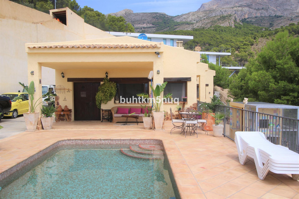 4-Bedroom Detached House in  Altea | Sunny Casas - Costa ... - Image 5