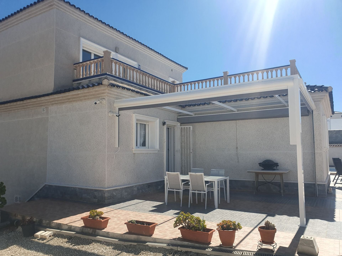 4-Bedroom Detached House in Algorfa | Sunny Casas - Cost... - Image 14