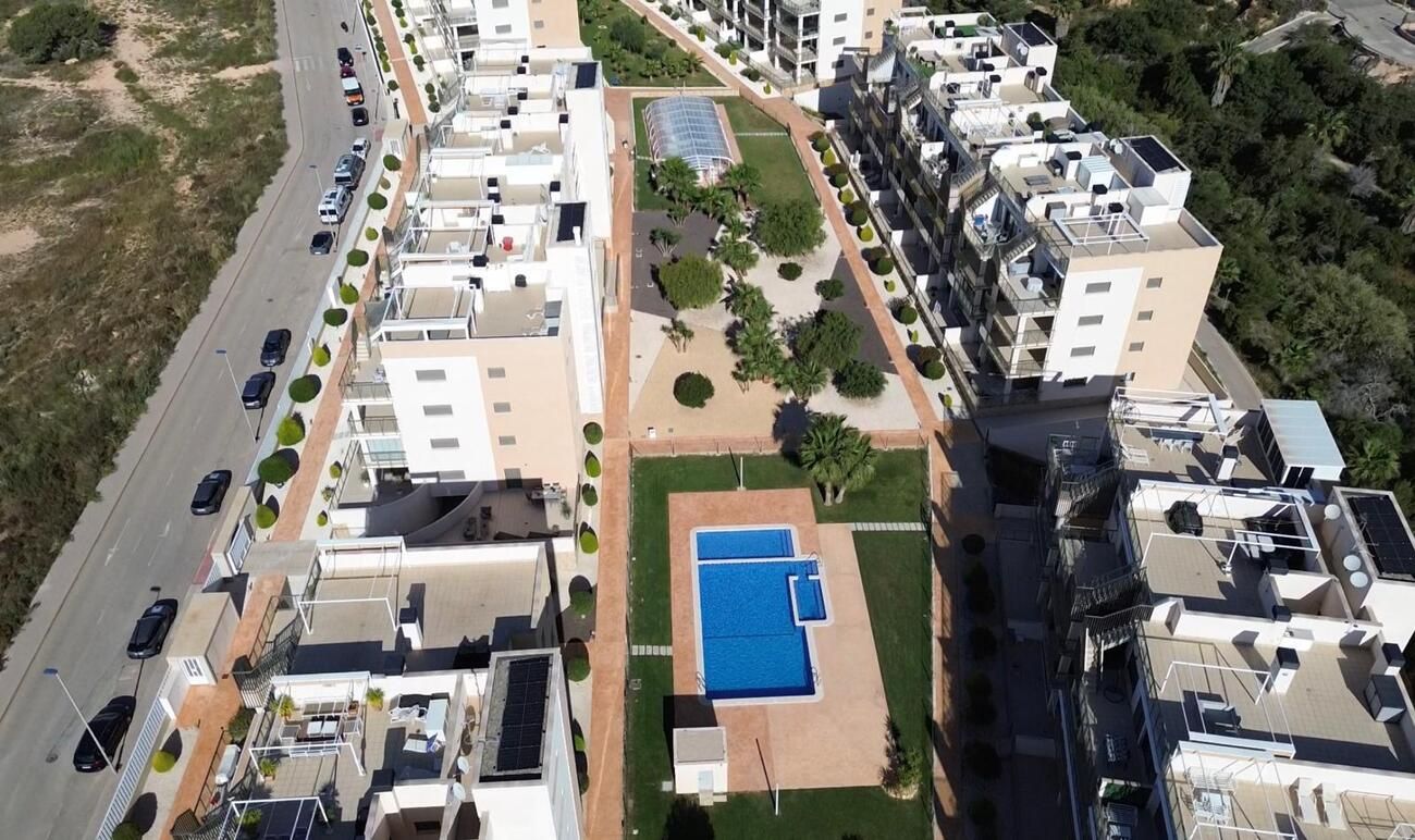 3-Bedroom Apartment in Las Filipinas, Orihuela Costa - Image 1