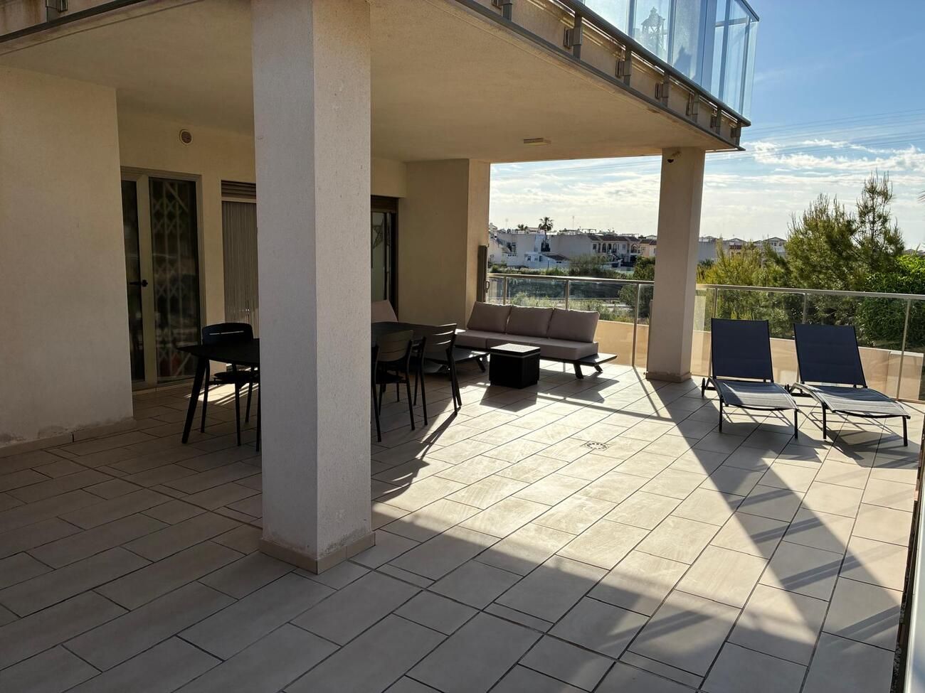 3-Bedroom Apartment in Las Filipinas, Orihuela Costa - Image 3