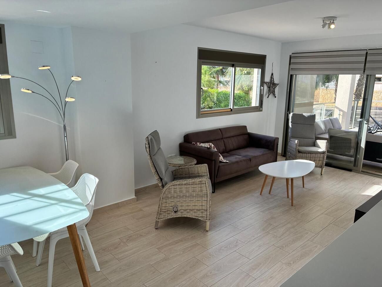 3-Bedroom Apartment in Las Filipinas, Orihuela Costa - Image 7