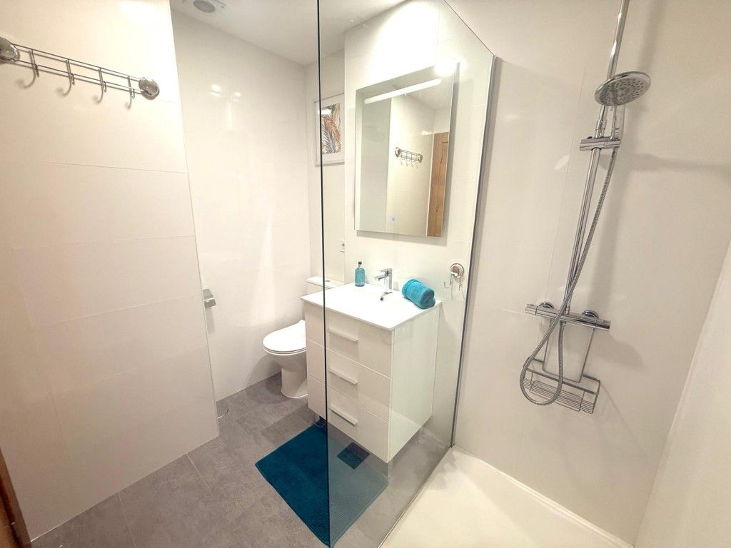 2-Bedroom Penthouse in Sucina - Image 14