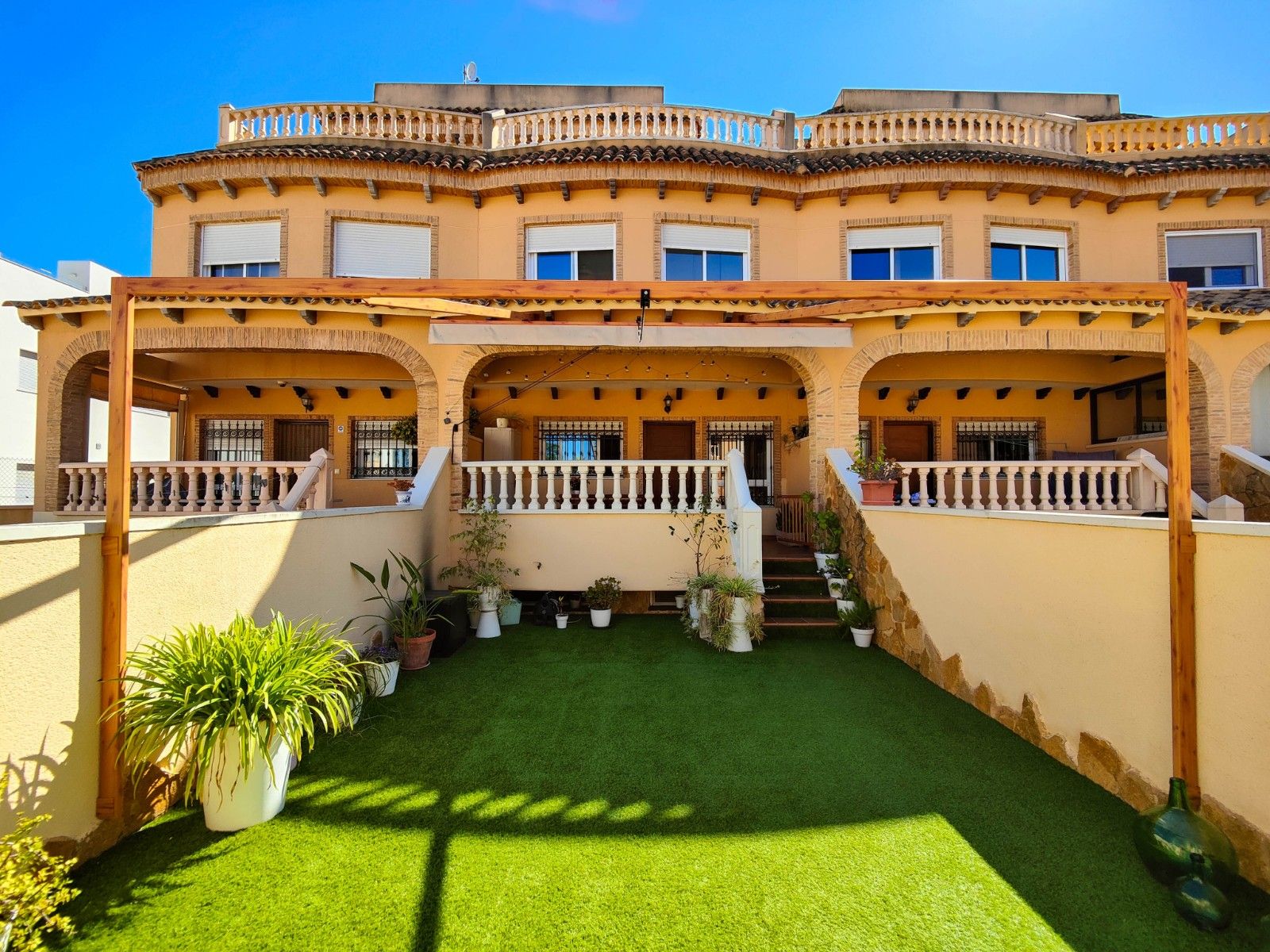 4-Bedroom House in El Edén - Los Estaños, Guardamar del Segura - Image 2