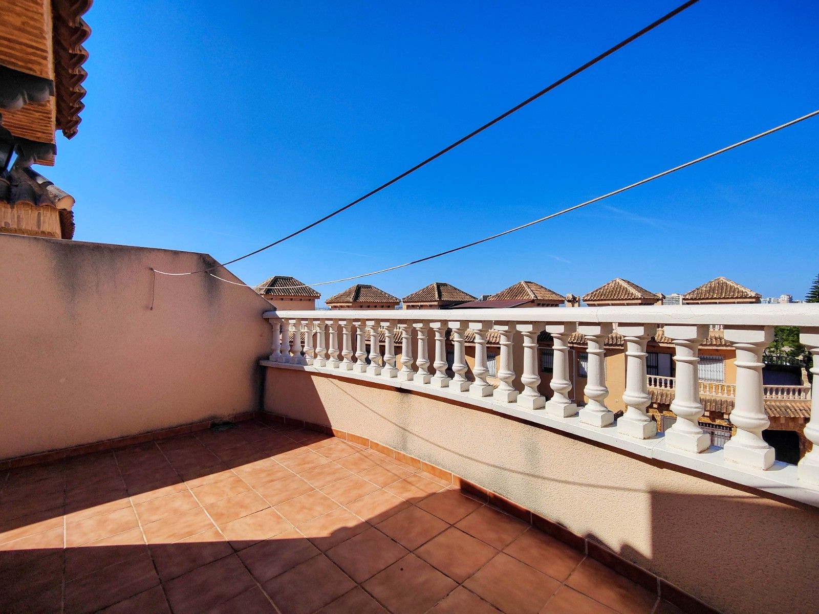 4-Bedroom House in El Edén - Los Estaños, Guardamar del Segura - Image 48