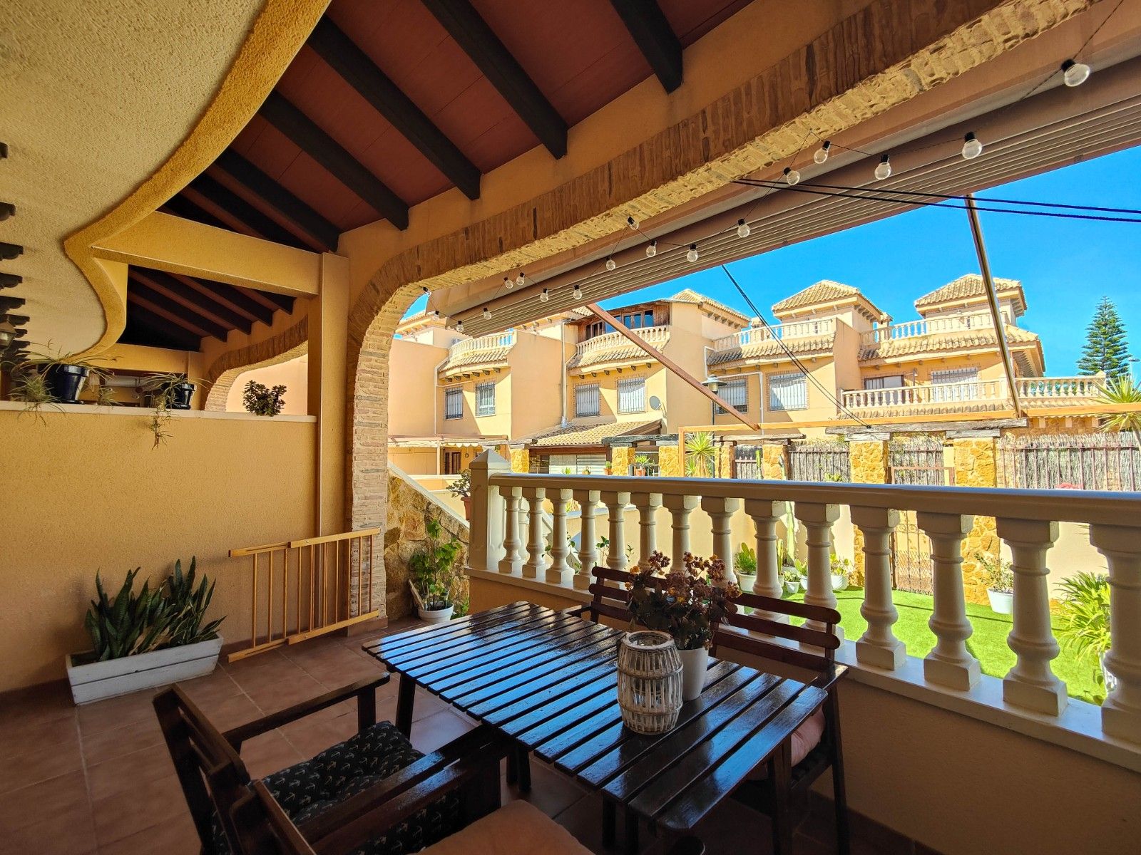 4-Bedroom House in El Edén - Los Estaños, Guardamar del Segura - Image 9