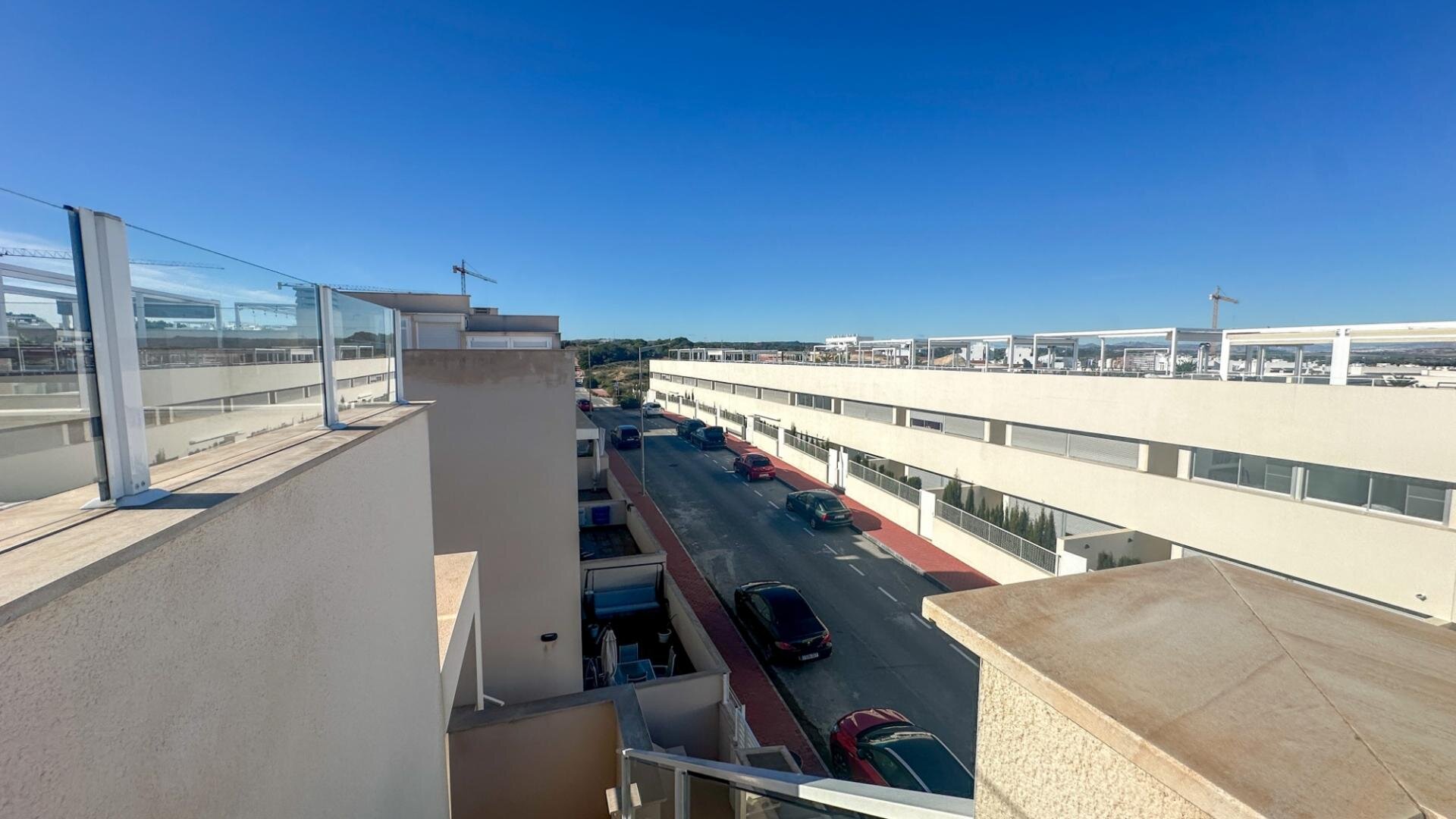 Bungalow de 3 Dormitorios en Los Balcones, Torrevieja - Image 32