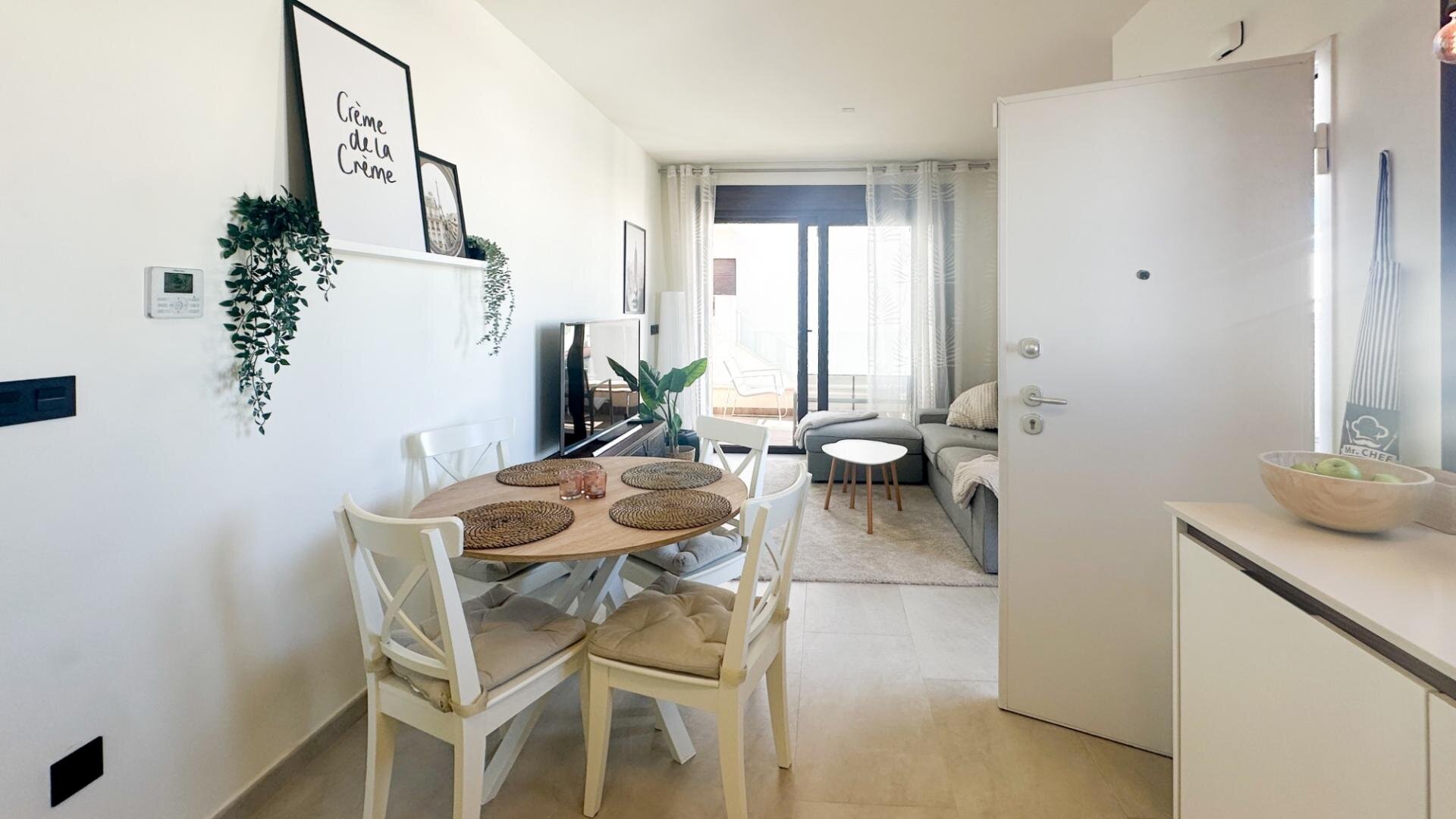 Bungalow de 3 Dormitorios en Los Balcones, Torrevieja - Image 5