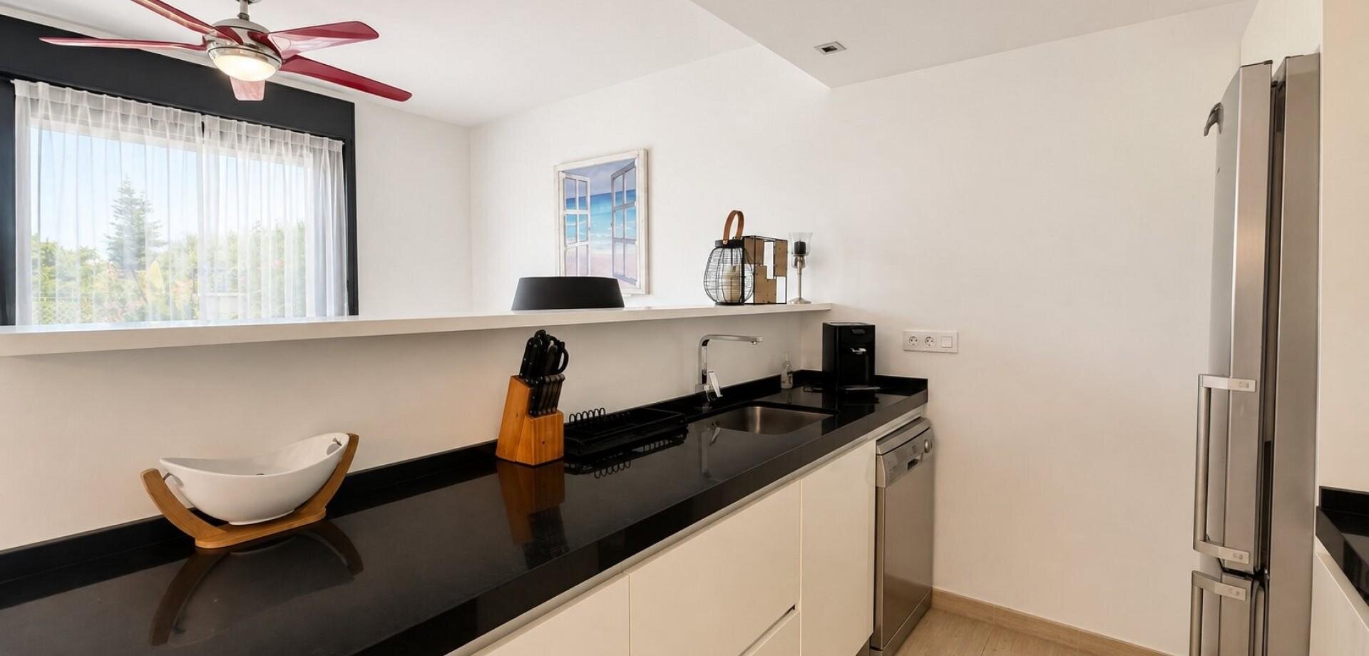 3-Bedroom Apartment in Los Balcones - Los Altos del Edén, Torrevieja - Image 19