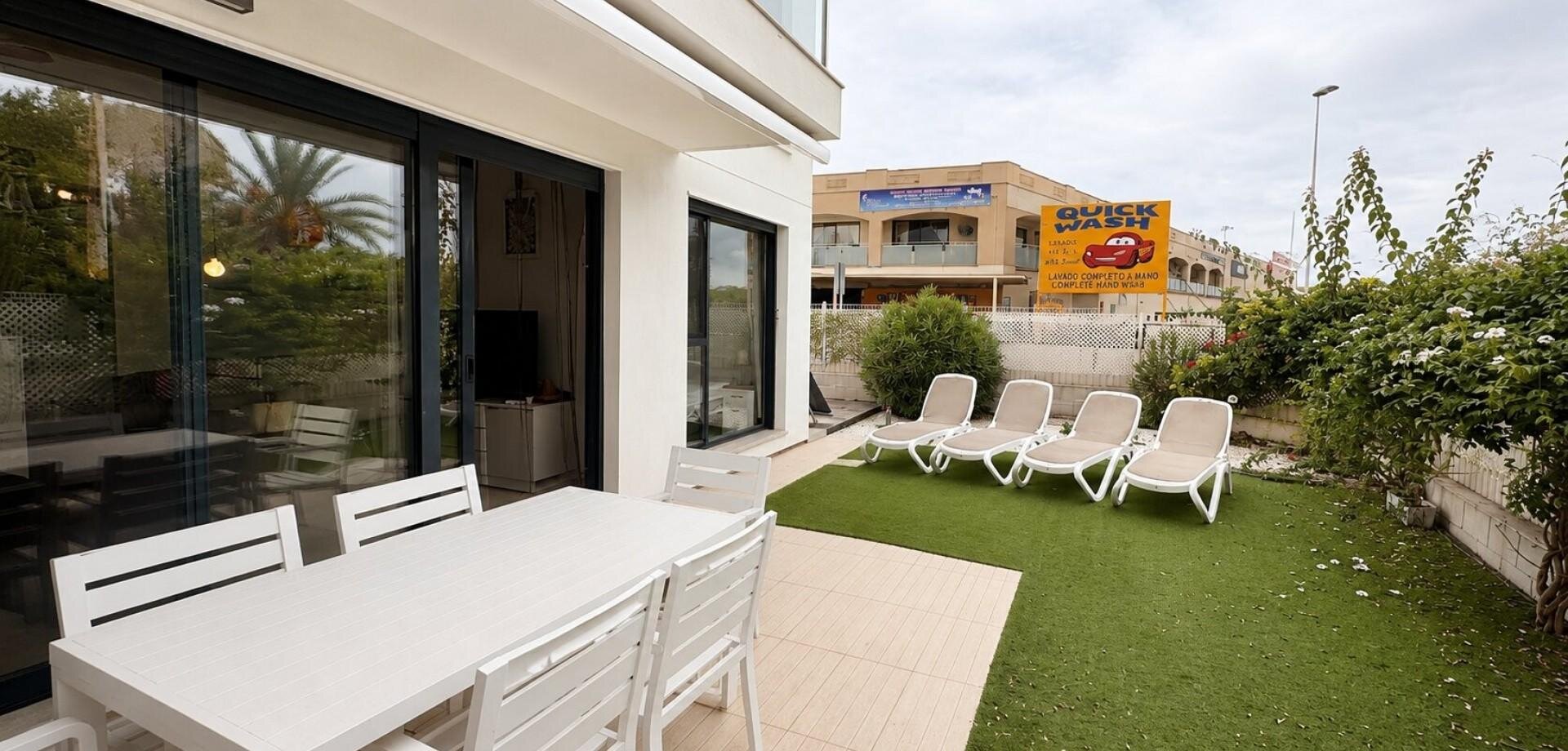 3-Bedroom Apartment in Los Balcones - Los Altos del Edén, Torrevieja - Image 3