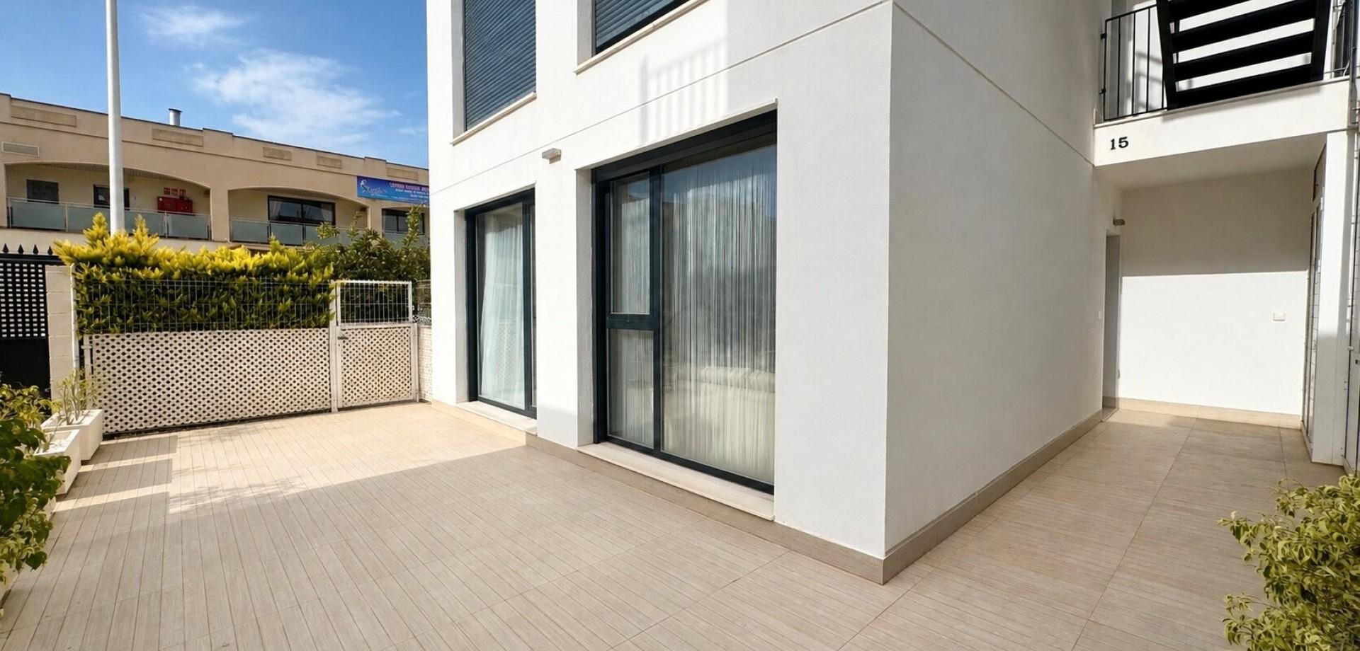 3-Bedroom Apartment in Los Balcones - Los Altos del Edén, Torrevieja - Image 5