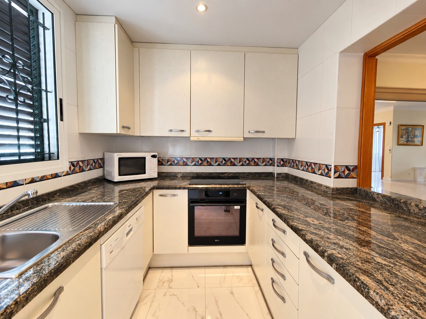 5-Bedroom House in Habaneras, Torrevieja - Image 28