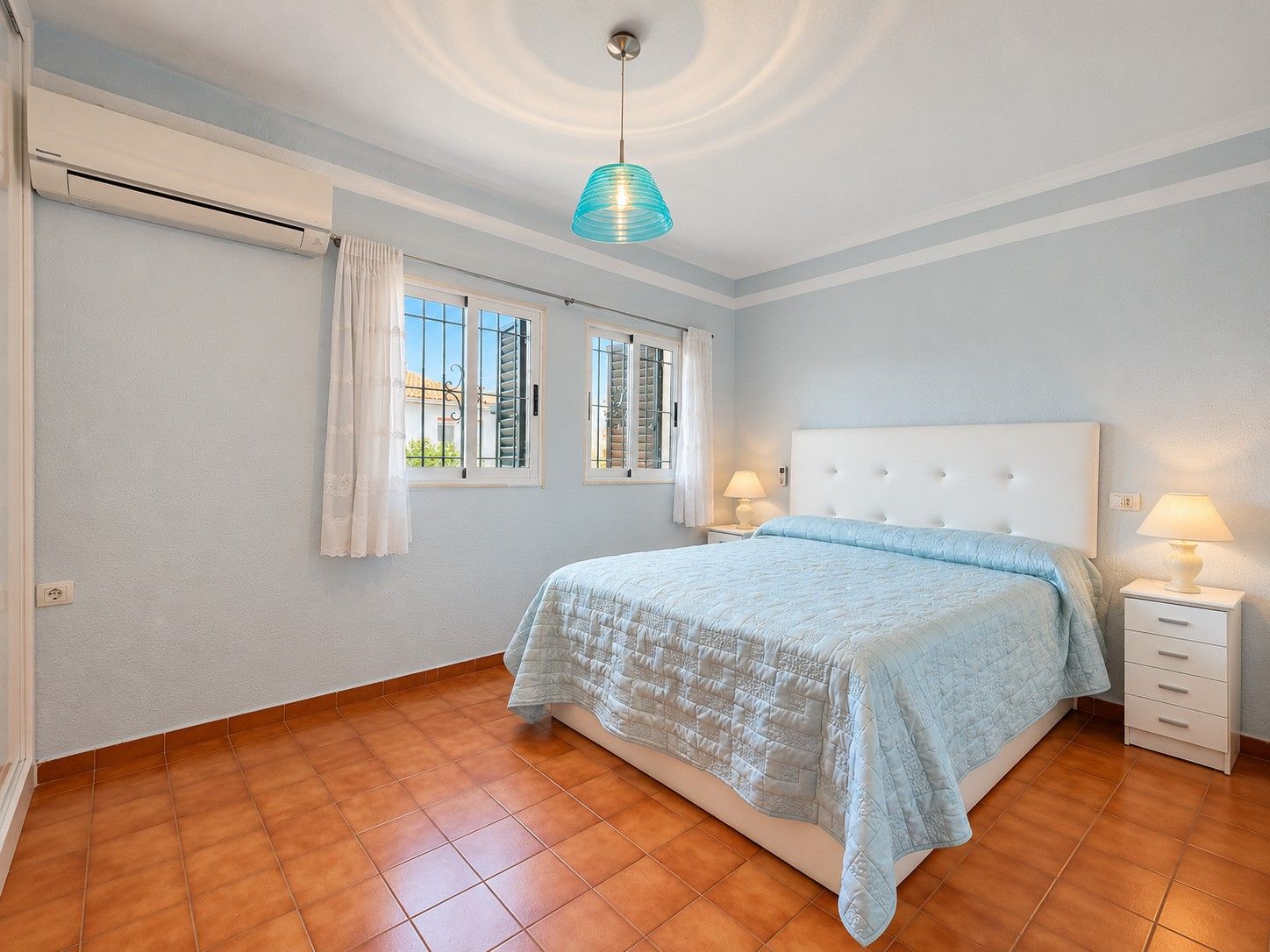 5-Bedroom House in Habaneras, Torrevieja - Image 34