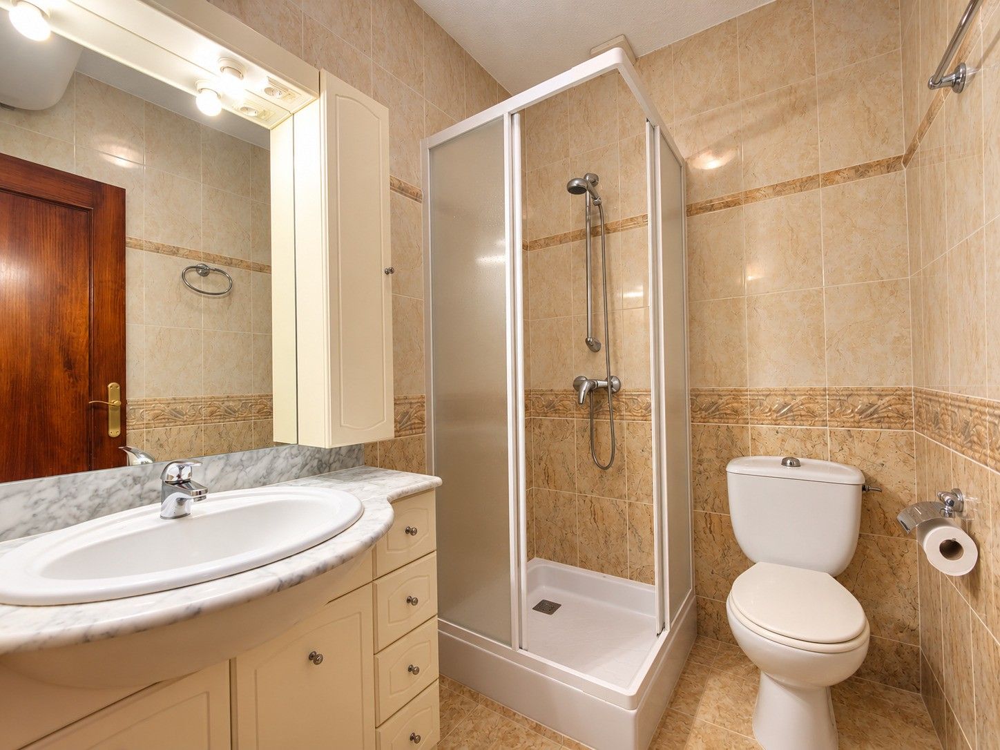 5-Bedroom House in Habaneras, Torrevieja - Image 36