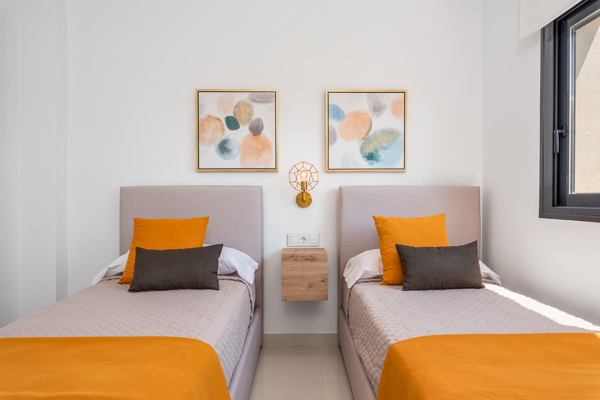 3-Bedroom Detached House in  Cartagena - Image 12