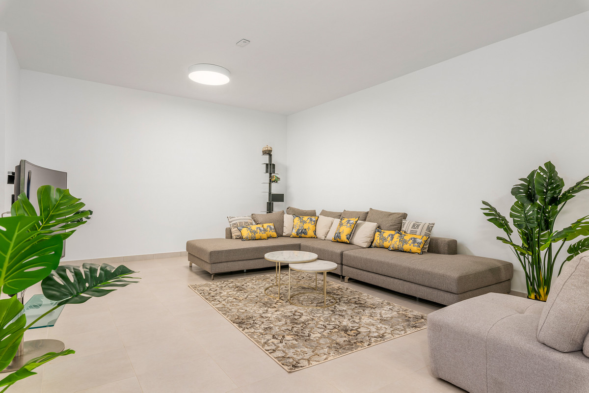 3-Bedroom Detached House in  Cartagena - Image 19