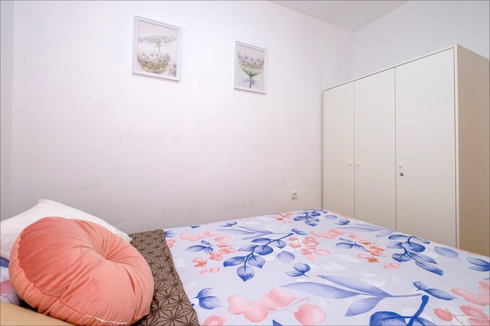 1-Bedroom Apartment in Estacion de Autobuses, Torrevieja - Image 17