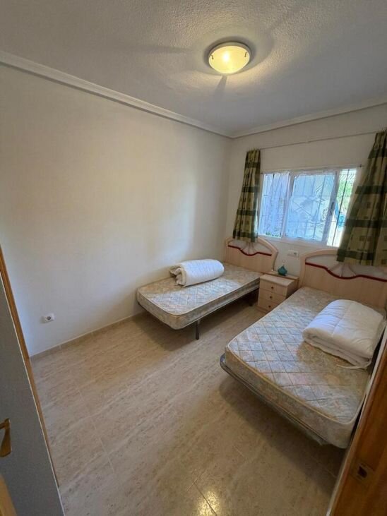 2-Bedroom Bungalow in Zona Norte, Santa Pola - Image 15