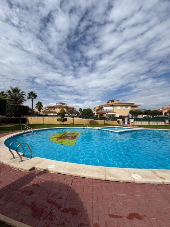 2-Bedroom Bungalow in Zona Norte, Santa Pola - Image 17