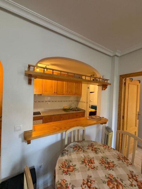 2-Bedroom Bungalow in Zona Norte, Santa Pola - Image 8