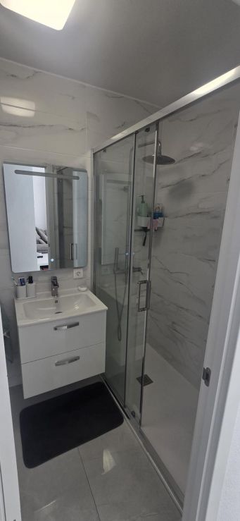 3-Bedroom Apartment in Acequion, Torrevieja - Image 5