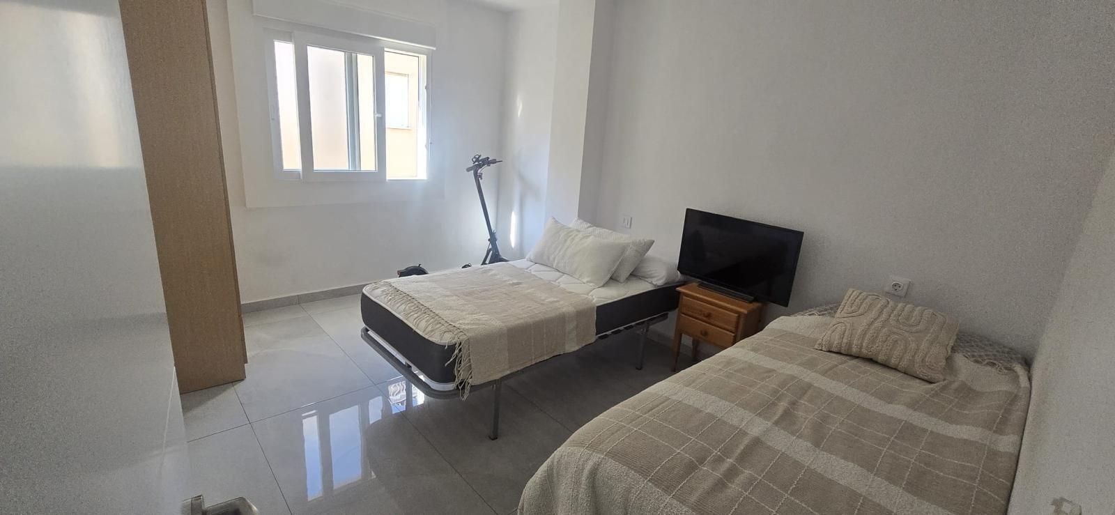 3-Bedroom Apartment in Acequion, Torrevieja - Image 7