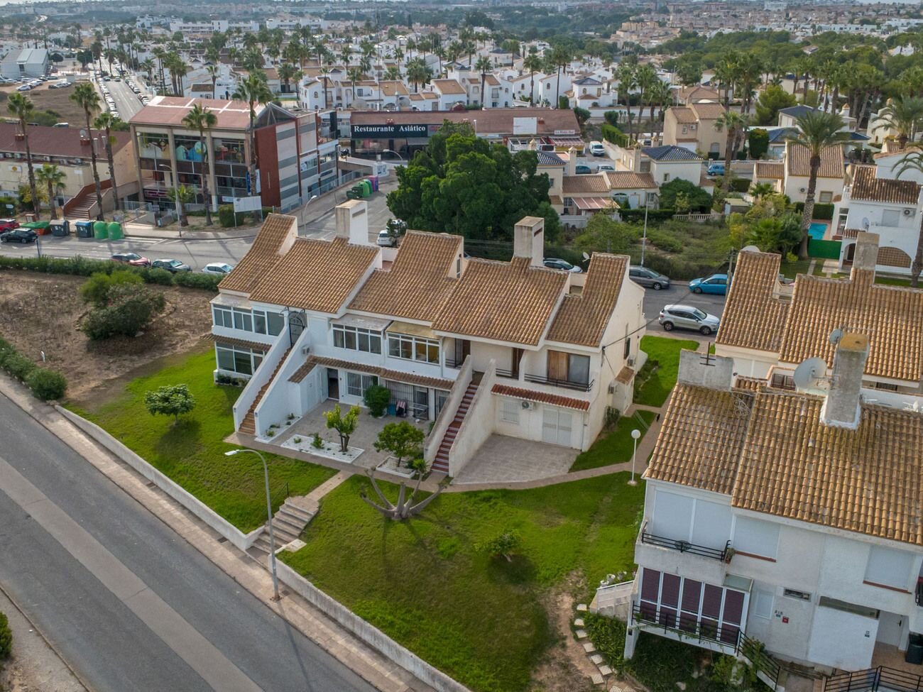 2-Zimmer Bungalow in Las Filipinas, Orihuela Costa - Image 4