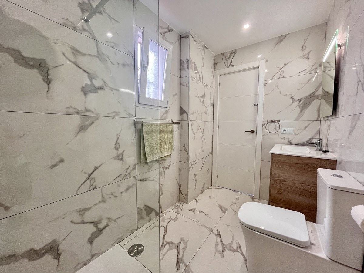 Benedenwoning met 1 Slaapkamers in Villamartin, Orihuela ... - Image 15