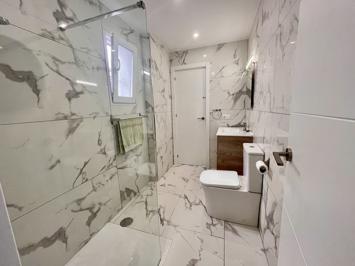 Benedenwoning met 1 Slaapkamers in Villamartin, Orihuela ... - Image 7