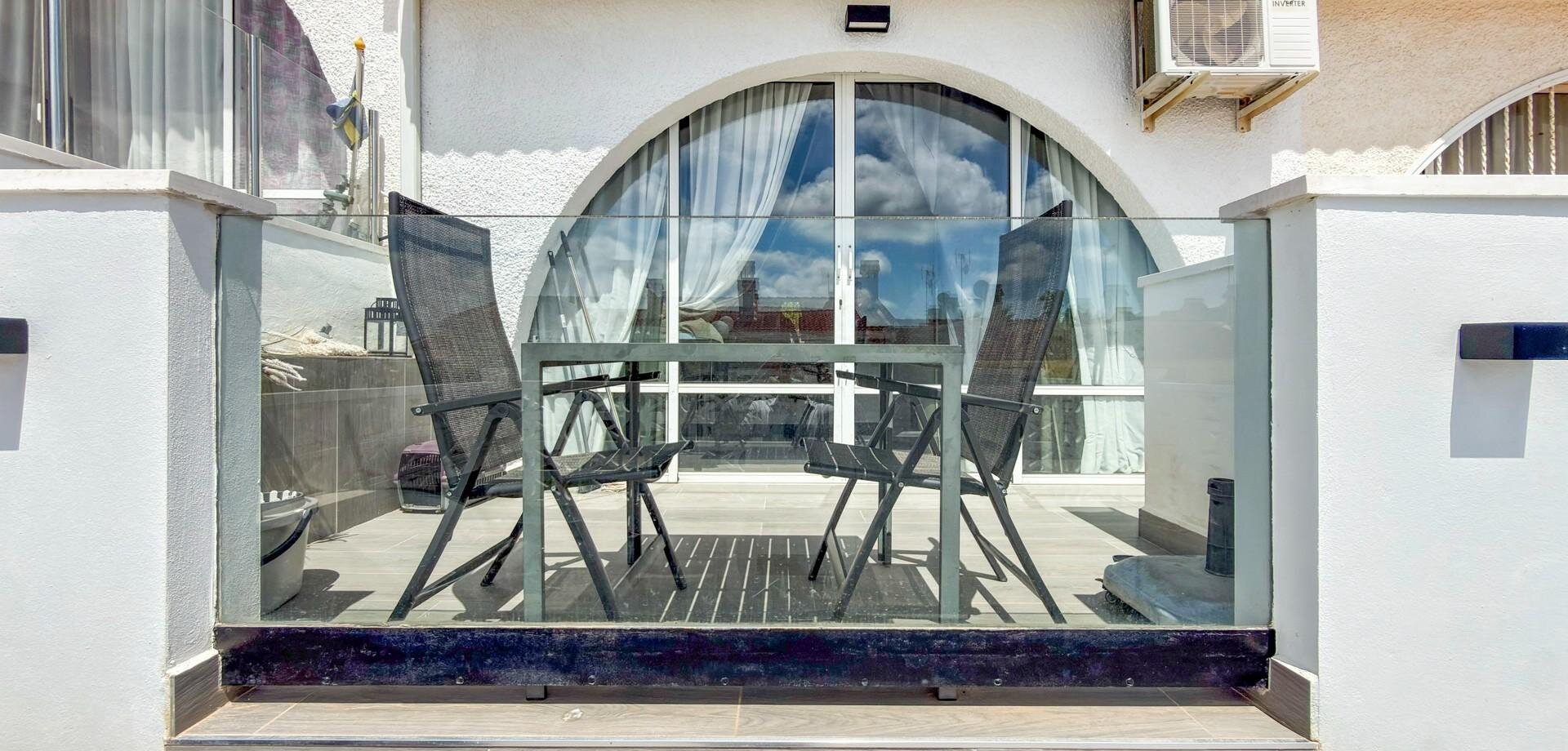 1-Bedroom Bungalow in Rojales - Image 19