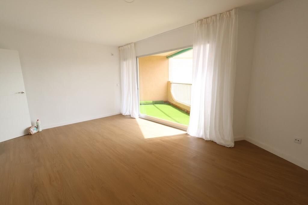 3-Bedroom Apartment in Cabo Roig, Cabo Roig - Image 9