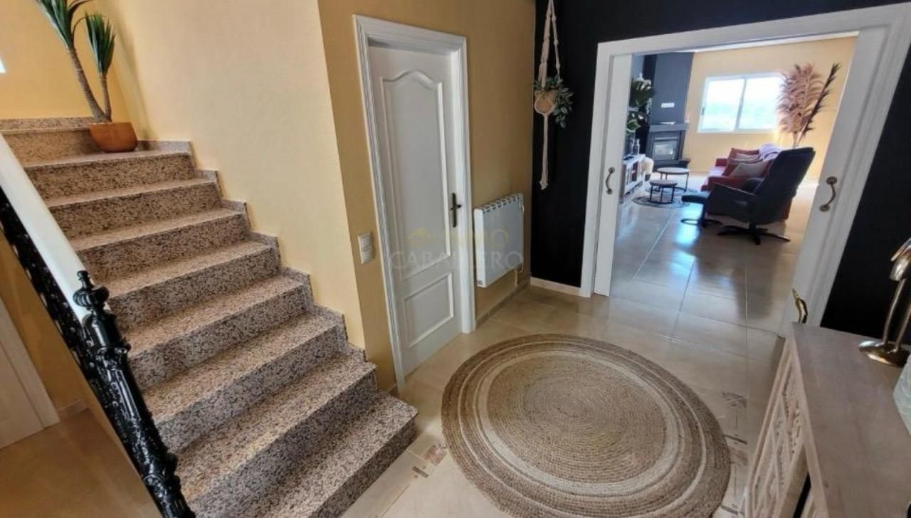 3-Bedroom Villa in Mil Palmeras, Pilar de la Horadada - Image 15