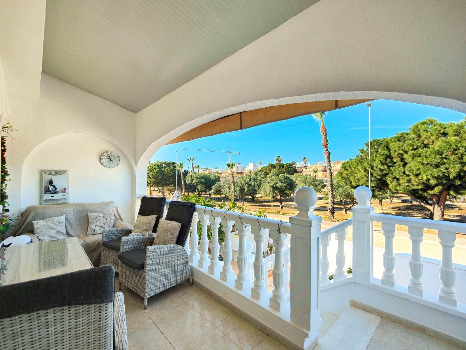 2-Bedroom Villa in Rojales - Image 11