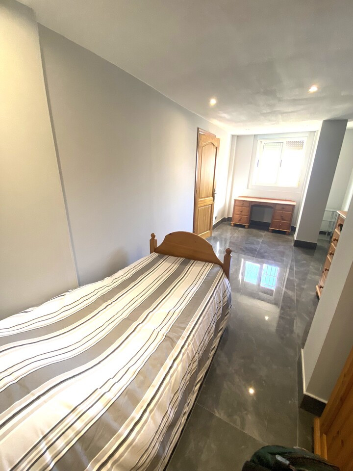 5-Bedroom Detached House in La Zenia, Orihuela Costa | Su... - Image 22