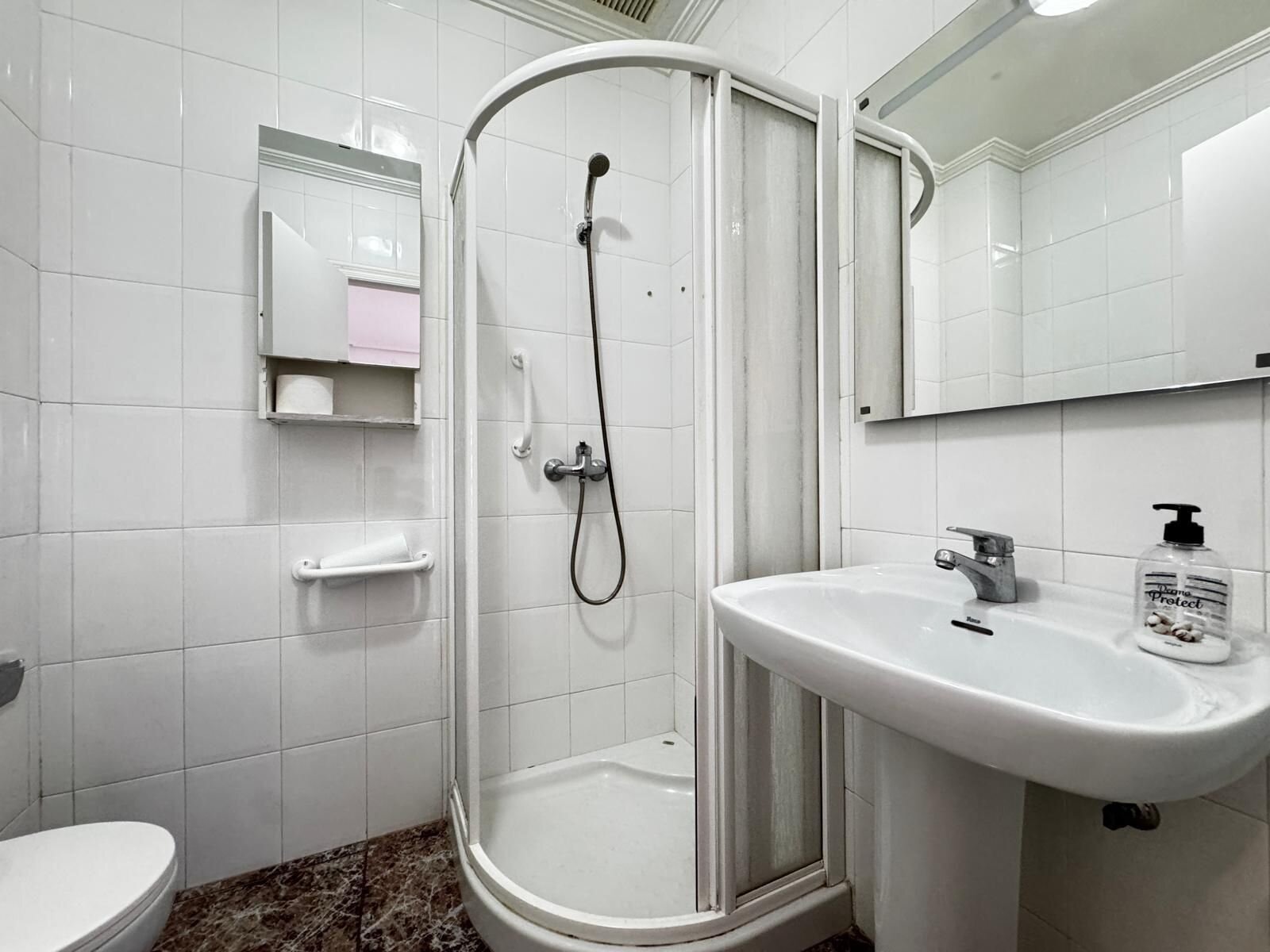 2-Bedroom Apartment in La Puntica, Lo Pagan - Image 15