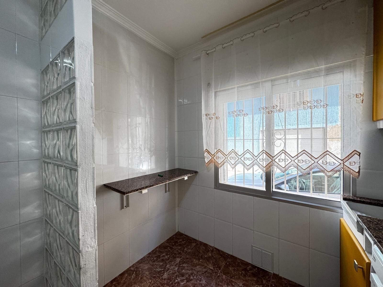 2-Bedroom Apartment in La Puntica, Lo Pagan - Image 30