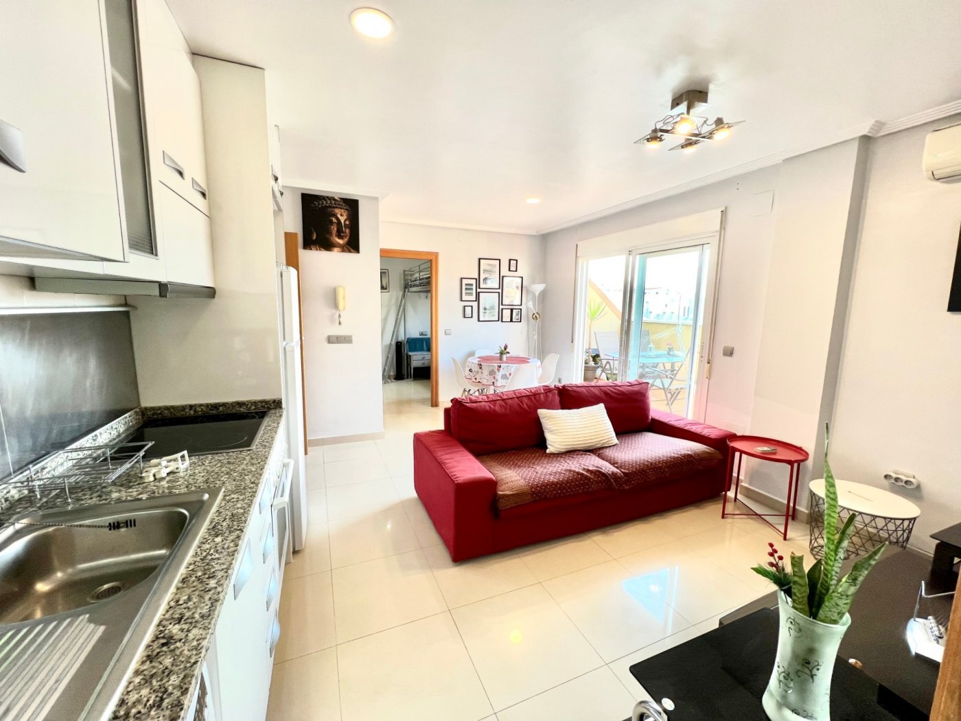 Penthouse met 2 Slaapkamers in Torrevieja - Image 9