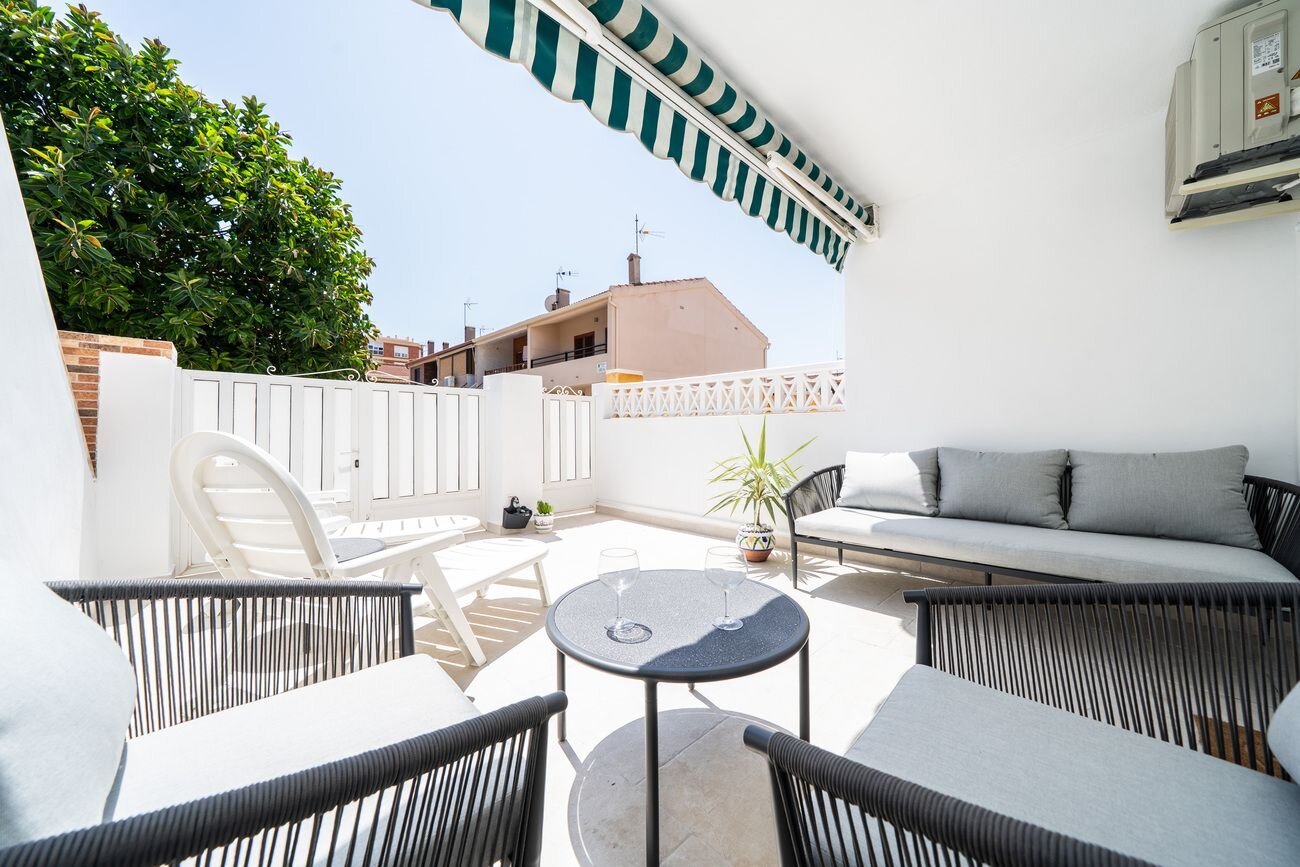 2-Bedroom Apartment in La Veleta, Torrevieja - Image 26