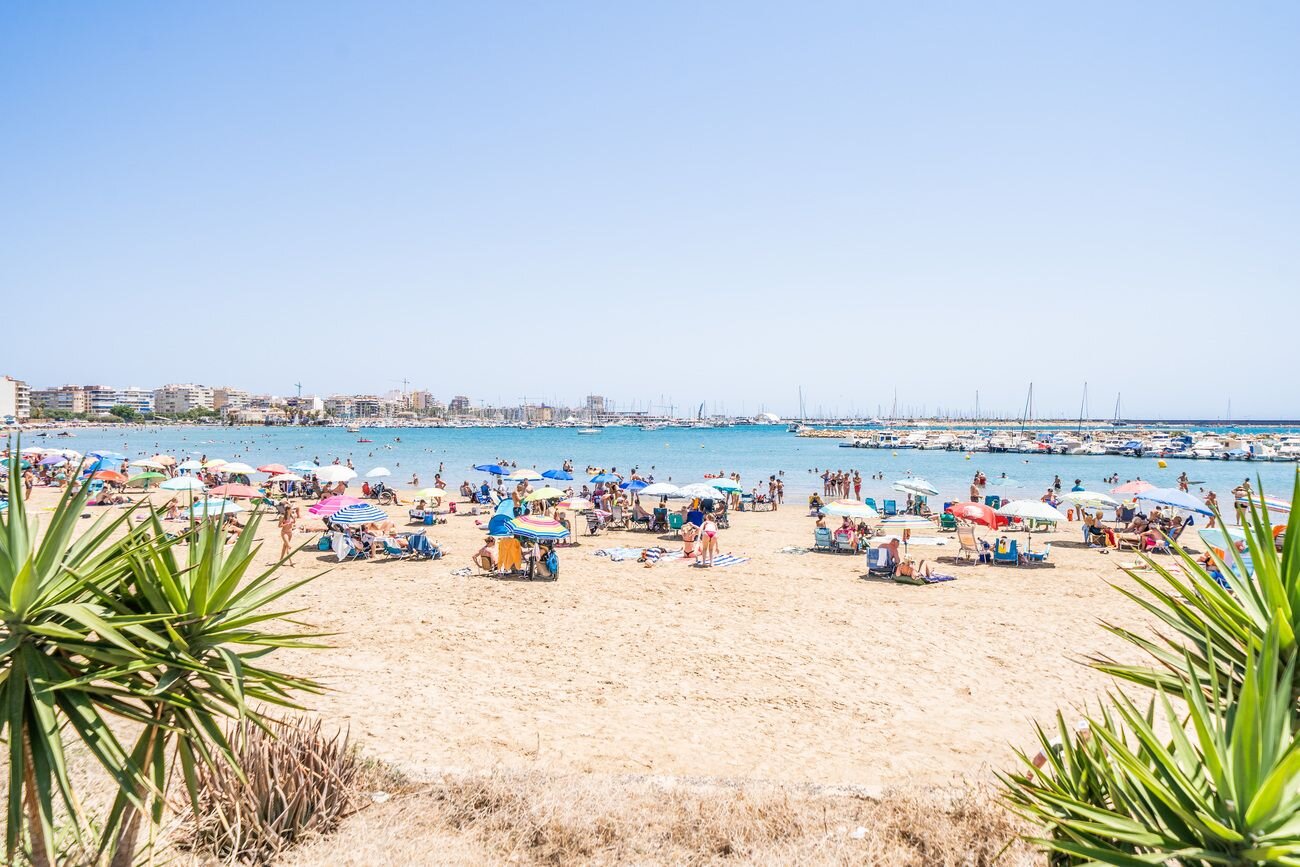 2-Bedroom Apartment in La Veleta, Torrevieja - Image 34