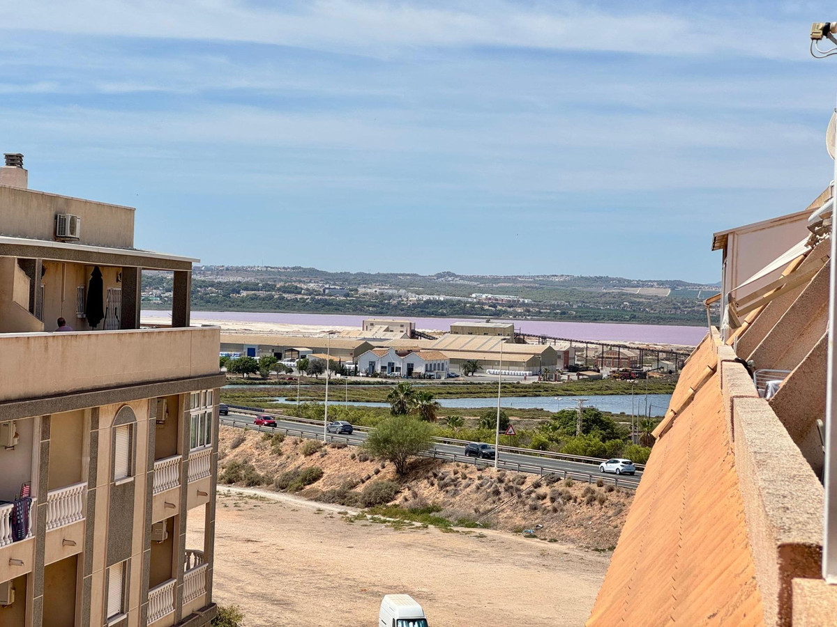 2-Bedroom Penthouse Apartment in Torrevieja | Sunny Casa... - Image 22