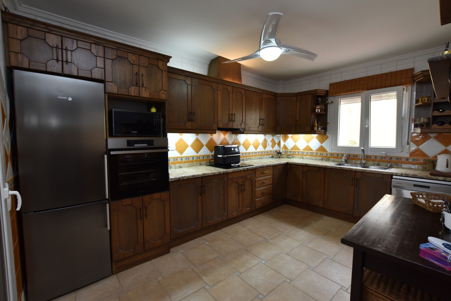 3-Bedroom Villa in Algorfa - Image 11