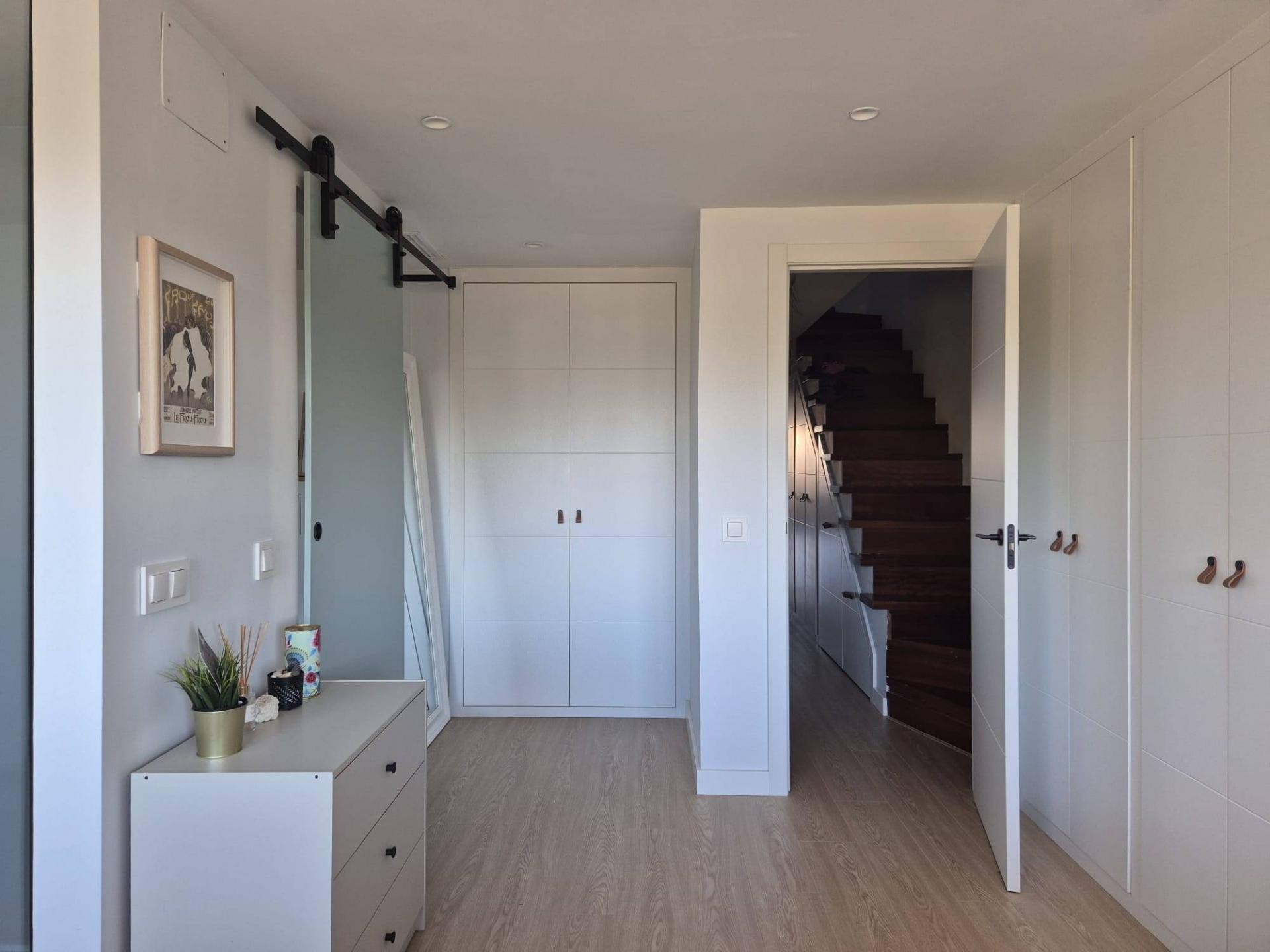 2-Bedroom Apartment in San Javier - Image 16