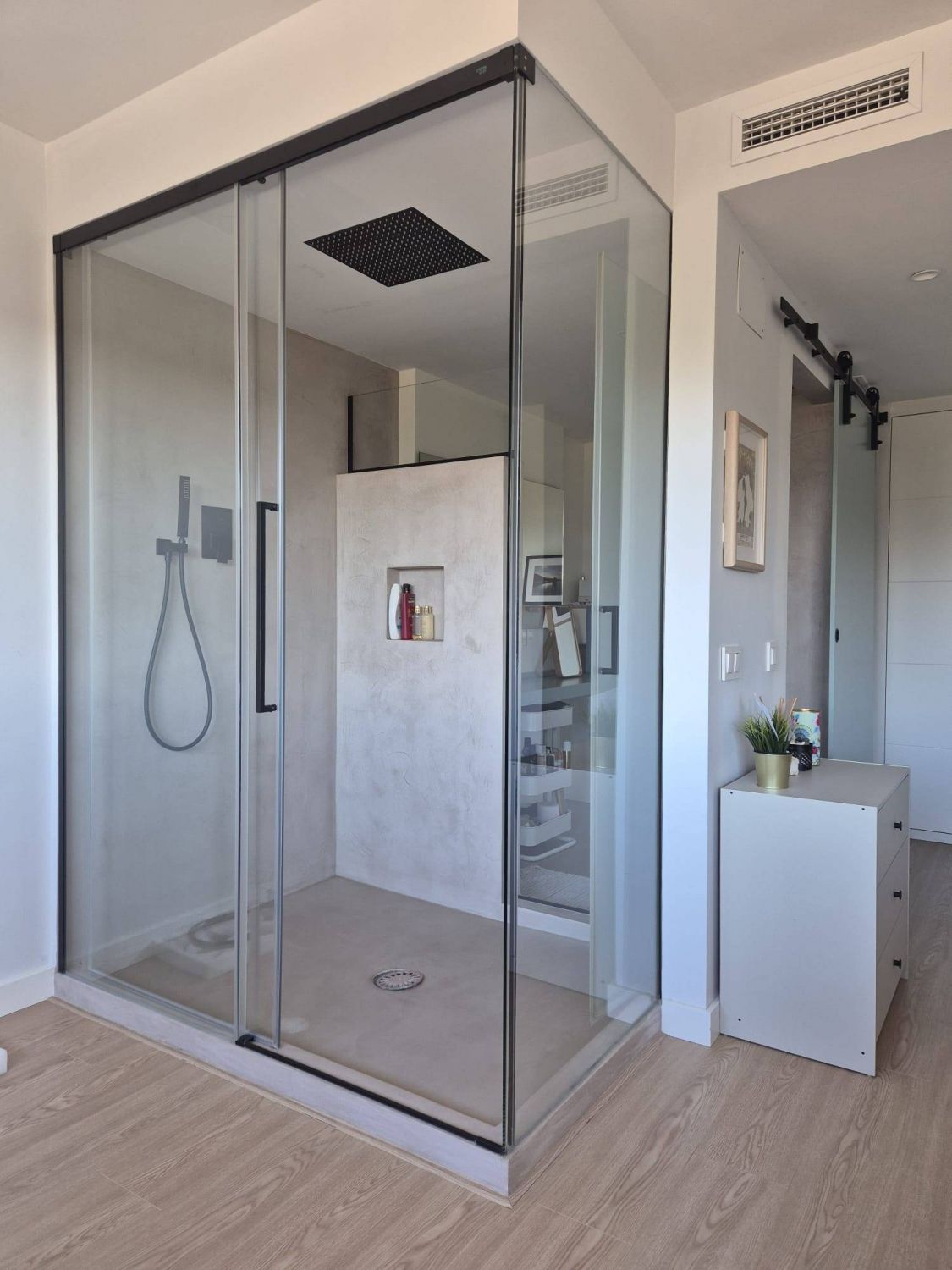 2-Bedroom Apartment in San Javier - Image 18