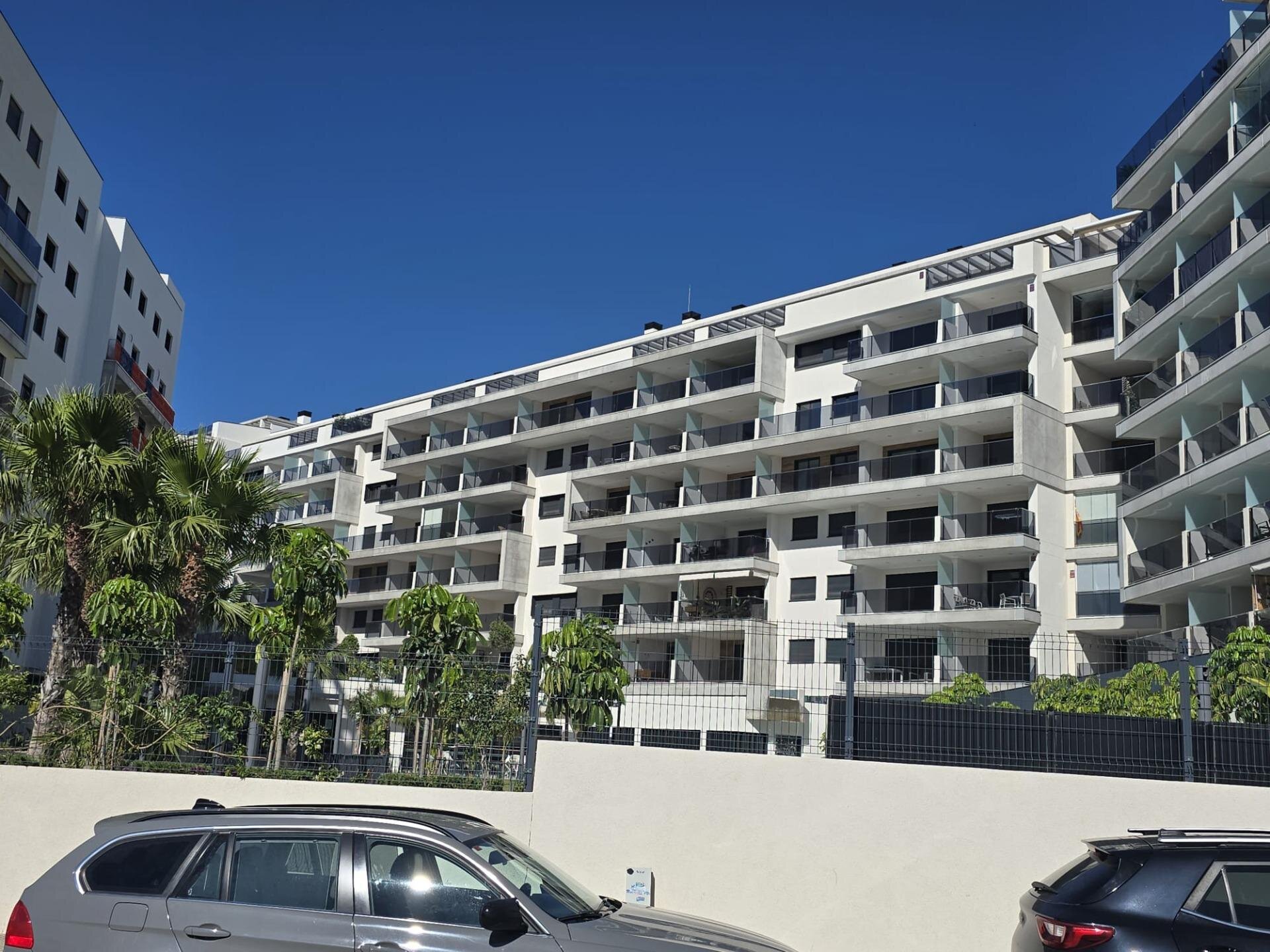 Penthous z 3 Sypialniami w Altos de Campoamor, Orihuela Costa - Image 2